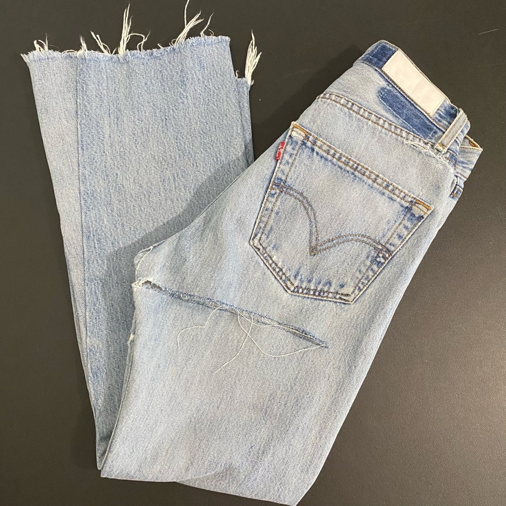 Y2K Re/Done Levi’s Leandra 501 Ripped Butt Jeans Size 26 Flare Cropped Rare HTF - Picture 8 of 16